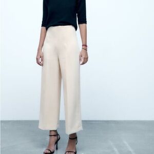 Zara NWT beige Culottes - Size XS
